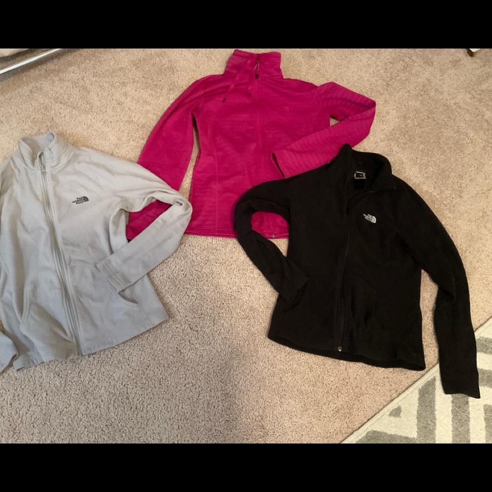 North face fleece bundle.